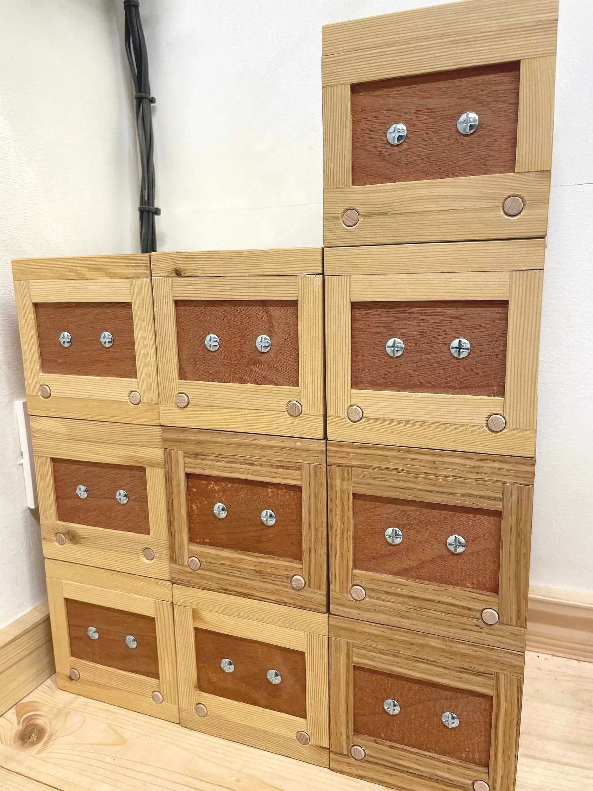 Red Herring Box — Boxes and Booze